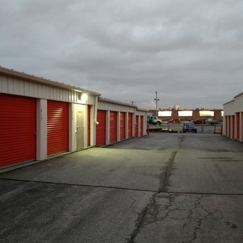 Public Storage - Self Storage Near Me - Schiller Park, Illinois