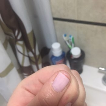Divina Threading & Nail Salon - Messy and careless ! Very disappointed. - Waxing Near Me - Sunnyside, New York