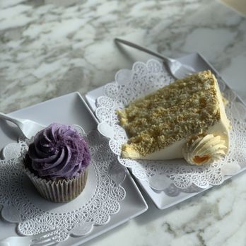 Jennivee’s Bakery - Desserts Near Me - Chicago, Illinois Jennivee’s Bakery - Desserts Near Me - Chicago, Illinois