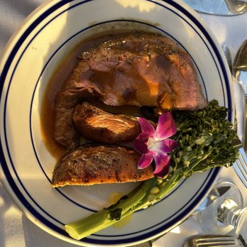Cape Cod Central Railroad - Beef Tenderloin - Tours Near Me - Hyannis, Massachusetts