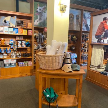 Orvis - Doggy toys - Men's Clothing Near Me - Manchester, Vermont Orvis - Doggy toys - Men's Clothing Near Me - Manchester, Vermont