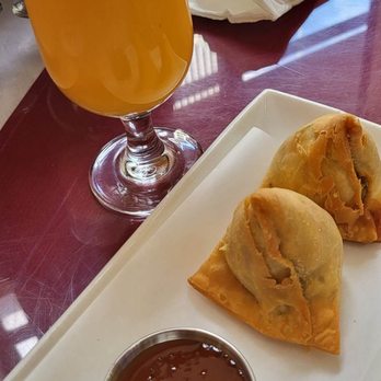 Trisara - Samosas - Asian Fusion Near Me - San Francisco, California Trisara - Samosas - Asian Fusion Near Me - San Francisco, California