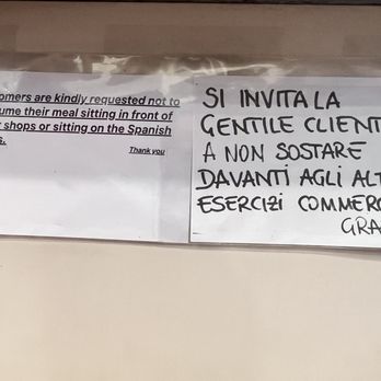 Pastificio Guerra - Keeping patrons from bothering neighbors 11/16/23 - Pasta Shops Near Me - Rome, RM Pastificio Guerra - Keeping patrons from bothering neighbors 11/16/23 - Pasta Shops Near Me - Rome, RM