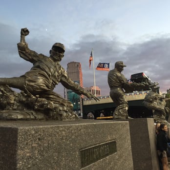 Comerica Park - Stadiums & Arenas Near Me - Detroit, Michigan Comerica Park - Stadiums & Arenas Near Me - Detroit, Michigan