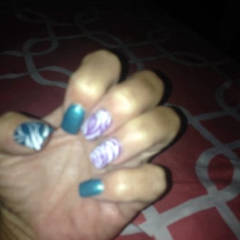 E'Shee Nails Spa - Nails by Vonlove them - Waxing Near Me - Austin, Texas