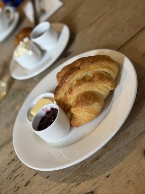 Jackman & McRoss by null