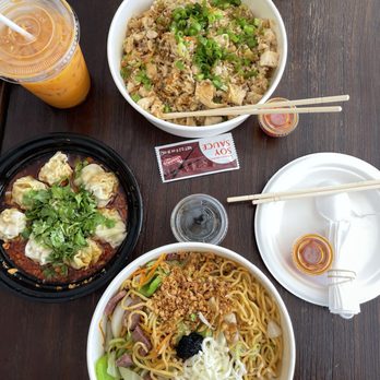 O Dumpling Bar - Garlic noodles, fried rice, Wonton with Spicy Sauce - Chinese Near Me - Orange, California O Dumpling Bar - Garlic noodles, fried rice, Wonton with Spicy Sauce - Chinese Near Me - Orange, California