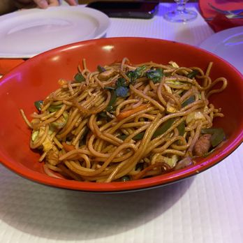 Yak & Yeti Lisbon - Pork Chowmein - Indian Near Me - Lisbon, 11