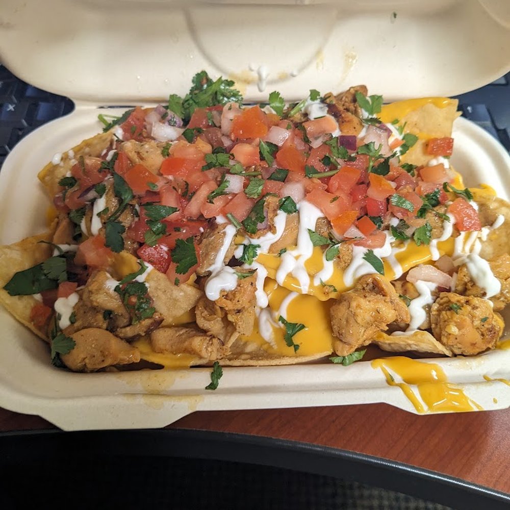 Fuego Me Up - Chicken Nachos - Food Trucks Near Me Fuego Me Up - Chicken Nachos - Food Trucks Near Me