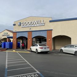 Goodwill of Silicon Valley - Outside