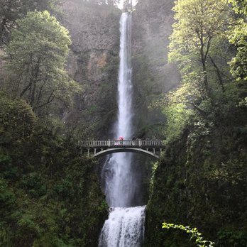 Multnomah Falls - Can you spot me? - Hiking Near Me - Bridal Veil, Oregon Multnomah Falls - Can you spot me? - Hiking Near Me - Bridal Veil, Oregon