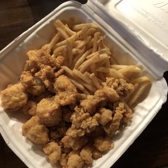 Spinneys Restaurant & Lodging - Seafood Near Me - Phippsburg, Maine