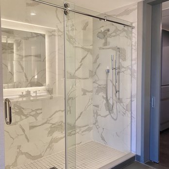 Marriott Dallas Uptown - Junior suite shower-- loved this shower! - Hotels Near Me - Dallas, Texas Marriott Dallas Uptown - Junior suite shower-- loved this shower! - Hotels Near Me - Dallas, Texas