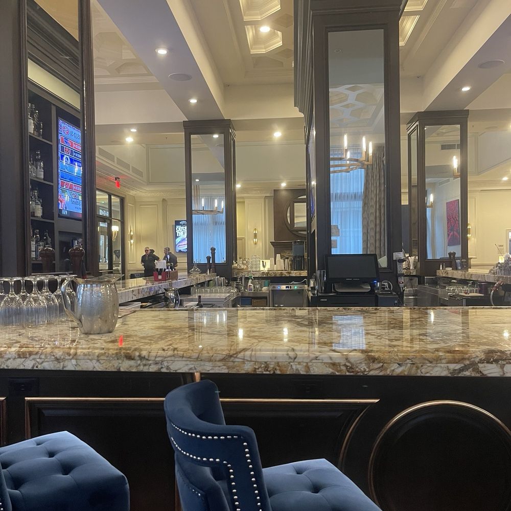 Union 30 - Bar - Breakfast & Brunch Near Me - St Louis, Missouri