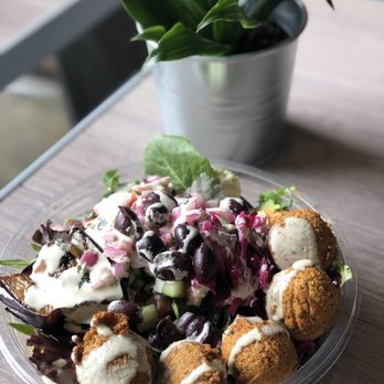 Hummus Republic - Falafel bowl - Mediterranean Near Me - Burbank, California Hummus Republic - Falafel bowl - Mediterranean Near Me - Burbank, California