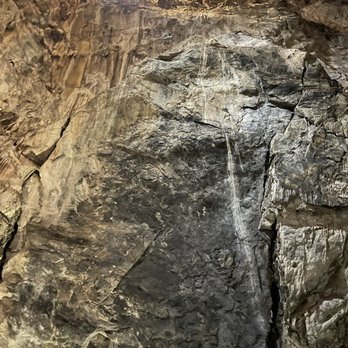 Moaning Caverns Adventure Park - Amusement Parks Near Me - Vallecito, California