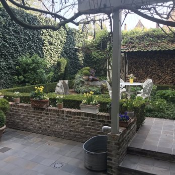 Number 11 - Garden area - Bed & Breakfast Near Me - Bruges, VWV