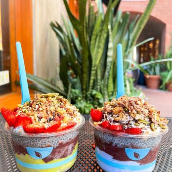 Blue Bowl Superfoods - Just a couple of medium sized açaí bowls. - Coffee & Tea Near Me - Orange, California Blue Bowl Superfoods - Just a couple of medium sized açaí bowls. - Coffee & Tea Near Me - Orange, California