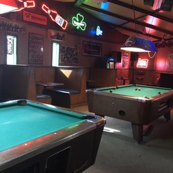 Dilligaf's Bar & Grill