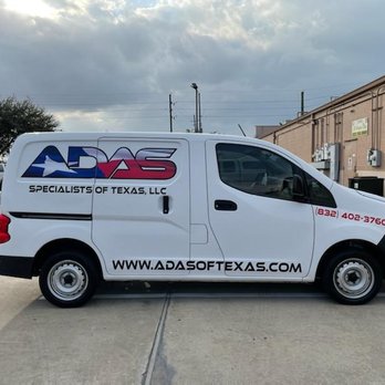 Innovation Designs & Graphics - Signmaking Near Me - Houston, Texas Innovation Designs & Graphics - Signmaking Near Me - Houston, Texas