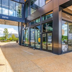 Builder Showcase and Welcome Center - Brambleton Welcome Center