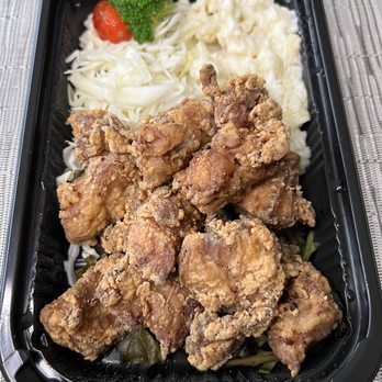 Bakery Crescent - Fried chicken @veefoodlife - Bakeries Near Me - Arlington Heights, Illinois