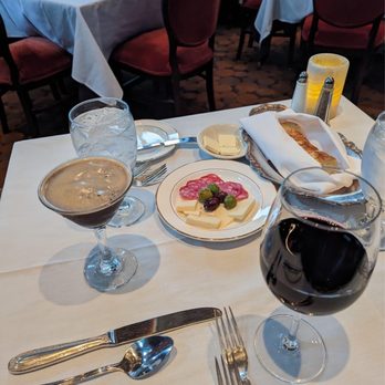 Il Villaggio - Drinks and appetizers - Italian Near Me - Carlstadt, New Jersey Il Villaggio - Drinks and appetizers - Italian Near Me - Carlstadt, New Jersey