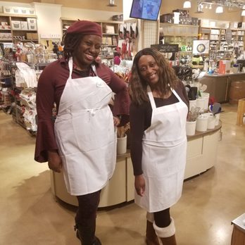 Sur La Table - Me & My Girl Chante Yelpers - Kitchen Supplies Near Me - Chicago, Illinois