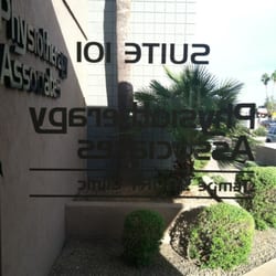 Banner Physical Therapy - Tempe - East Broadway - If you can't read backwards then the staff here isn't the right staff for your condition!