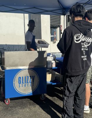 Glizzy Street by null