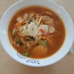 Bibim Boy - Ramen mit Reiskuchenstückchen