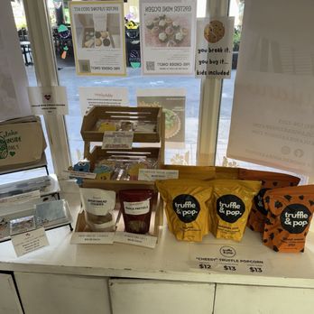 Hokulani Bake Shop - Inside...They sell cookies too. - Bakeries Near Me - Honolulu, Hawaii