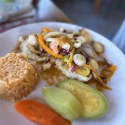 El Viejo Playa Blanca - Seafood mix