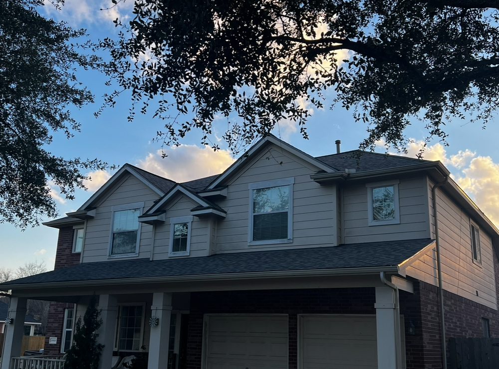 Slide of Sanchez Roofing Solutions