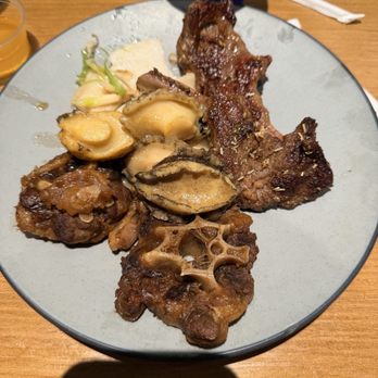 Royal Buffet and Grill - Asian Fusion Near Me - Philadelphia, Pennsylvania