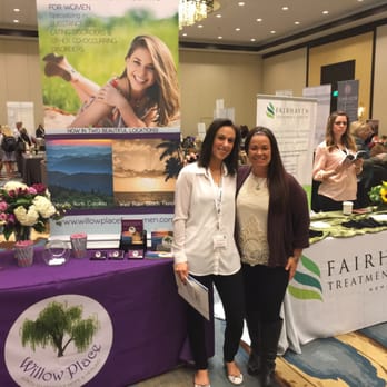 Willow Place - IAEDP Conference 2016! Great time with the staff at Willow Place. - Rehabilitation Center Near Me - Asheville, North Carolina Willow Place - IAEDP Conference 2016! Great time with the staff at Willow Place. - Rehabilitation Center Near Me - Asheville, North Carolina