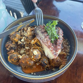 The Sur House - Octopus - New American Near Me - Big Sur, California
