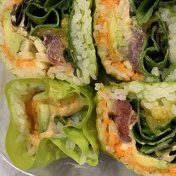 Again the $15.50 Hawaiian Roll with no fish but a whole lot of lettuce!
