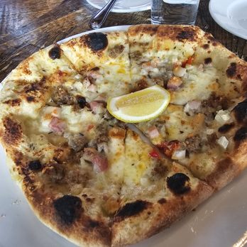 Star Hill Provisions - Sausage and pancrtta pizza - Sandwiches Near Me - Loretto, Kentucky Star Hill Provisions - Sausage and pancrtta pizza - Sandwiches Near Me - Loretto, Kentucky