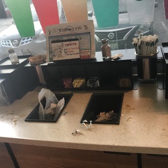 Starbucks - Coffee & Tea Near Me - Barstow, California