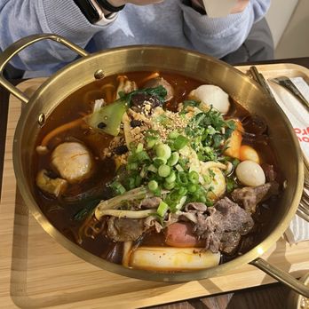 Growl Growl - Sechuan Spicy Broth - Hot Pot Near Me - New York, New York Growl Growl - Sechuan Spicy Broth - Hot Pot Near Me - New York, New York