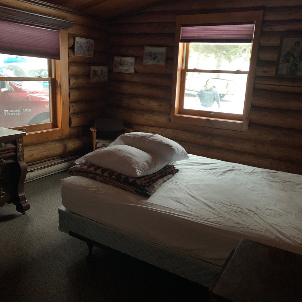 Ours Resort - Resorts Near Me - Lutsen, Minnesota Ours Resort - Resorts Near Me - Lutsen, Minnesota