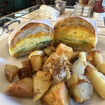 Coffee Pub - Crossant breakfast sandwich no bacon. Avacado instead. Delish - Breakfast & Brunch Near Me - Las Vegas, Nevada Coffee Pub - Crossant breakfast sandwich no bacon. Avacado instead. Delish - Breakfast & Brunch Near Me - Las Vegas, Nevada