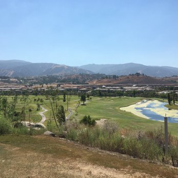 Dos Lagos Golf Course - Golf Near Me - Corona, California