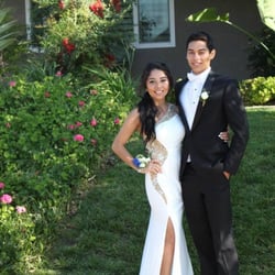 Damaris Boutique - They also make corsages and boutonnieres.
