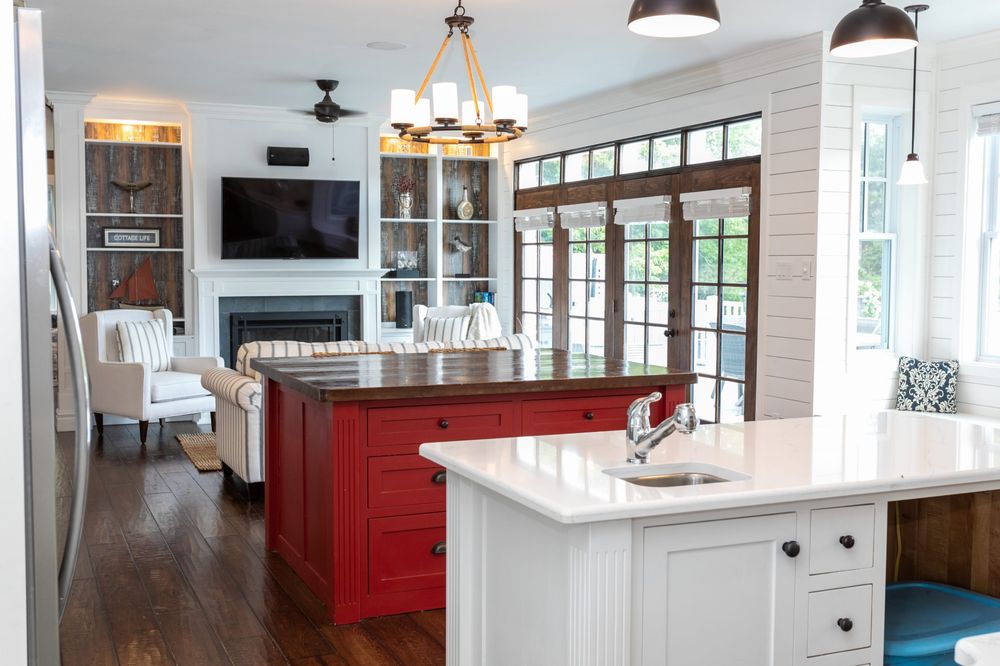 JOHN CROSBY PROPERTIES Updated August 2024 12 Photos 240 Waterloo