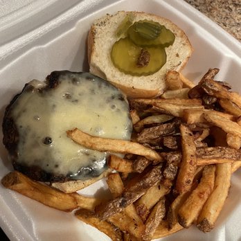 Santello's Scratch Kitchen - Burger and fresh cut fries - Sports Bars Near Me - Washington, Pennsylvania