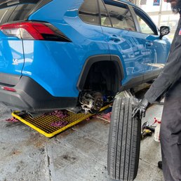 Abe patched my tire on a Saturday morning! Great service and will absolutely be back!