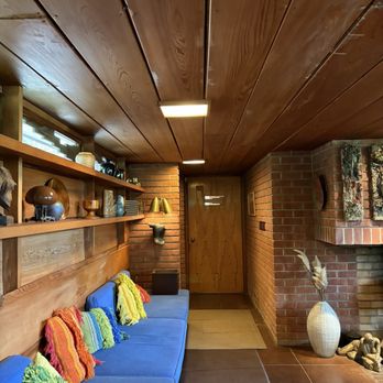 Cranbrook - Frank Lloyd Wright-designed Smith House (Three House Tour) - Botanical Gardens Near Me - Bloomfield Hills, Michigan