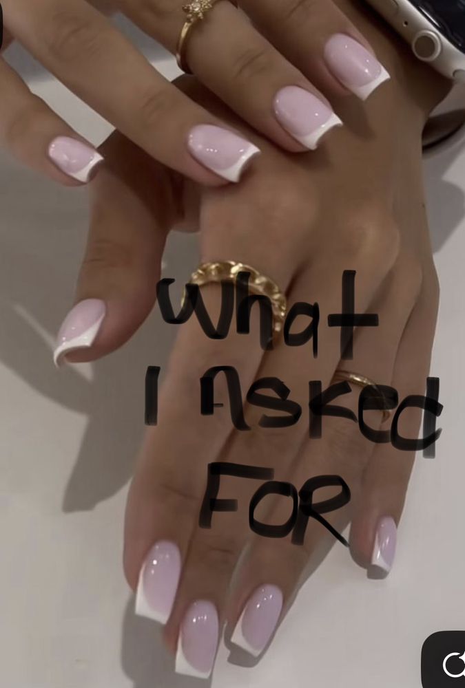 Snappy Nails Logo
